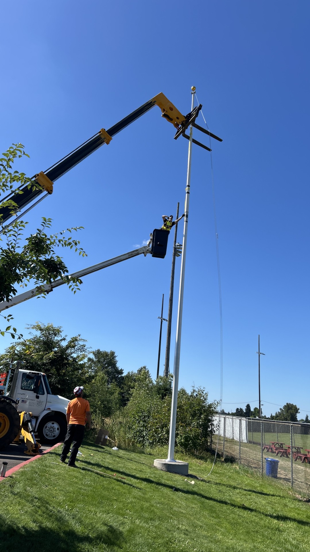 Oregon Flagpole Sales and Service - Oregon's Leading Flag & Pole Company 8 Oregon Flagpole Sales and Service